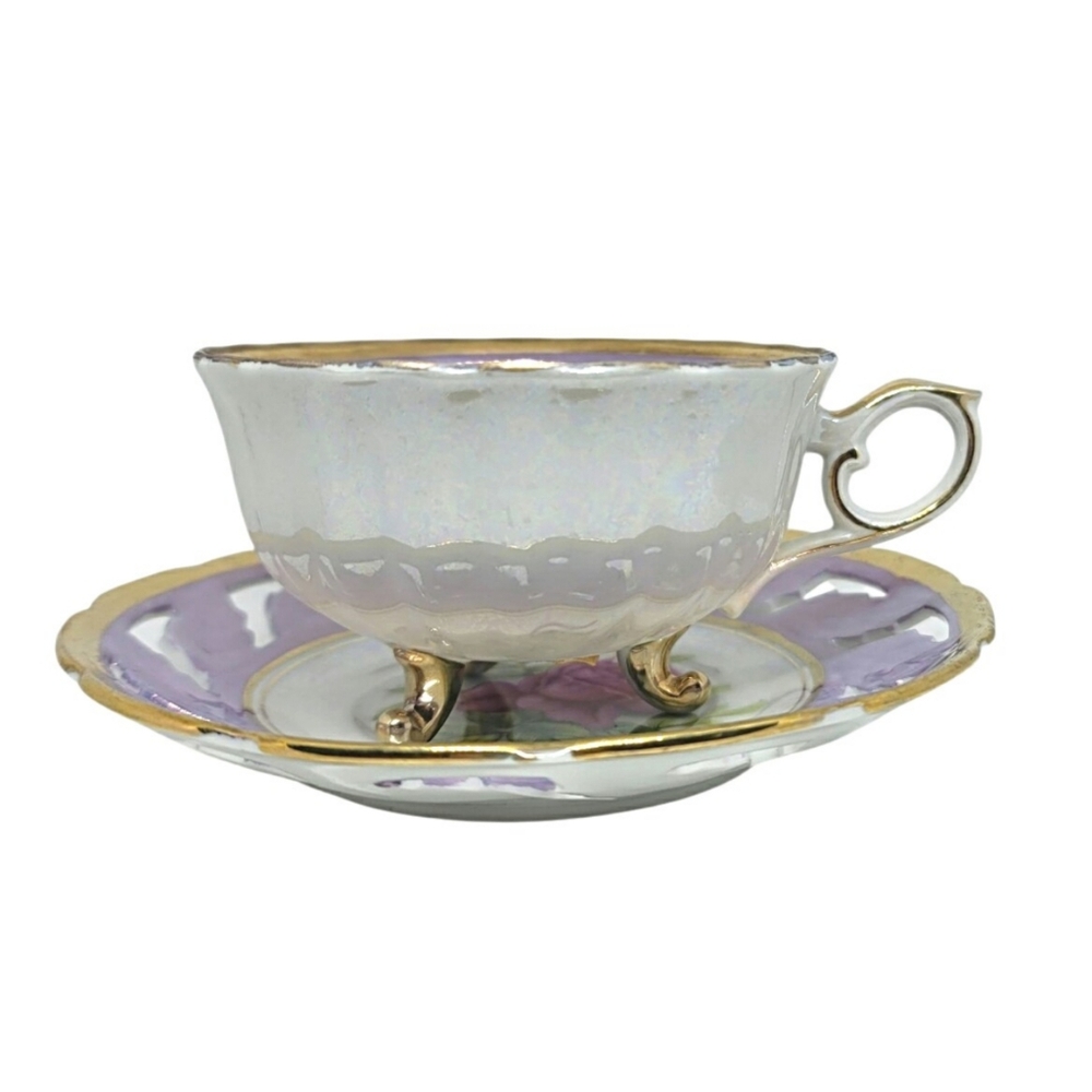 Vintage Thames Lusterware Rose Motif Teacup and Saucer - Picture 3 of 11